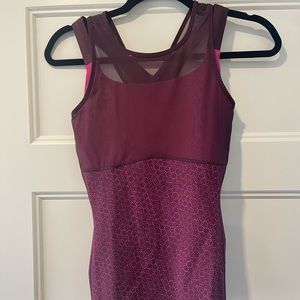 Lululemon tank